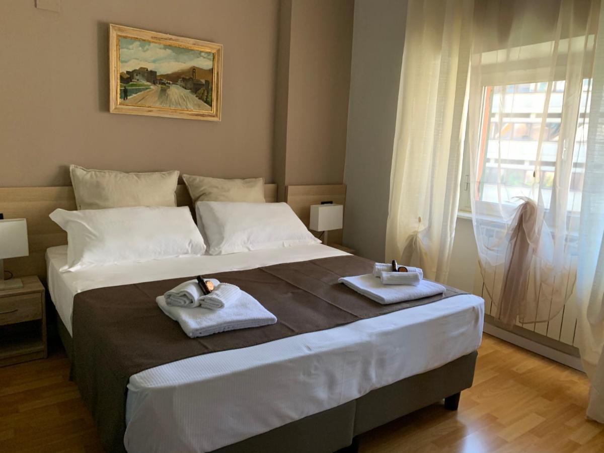 Domus Fieschi Rooms Генуя Екстер'єр фото