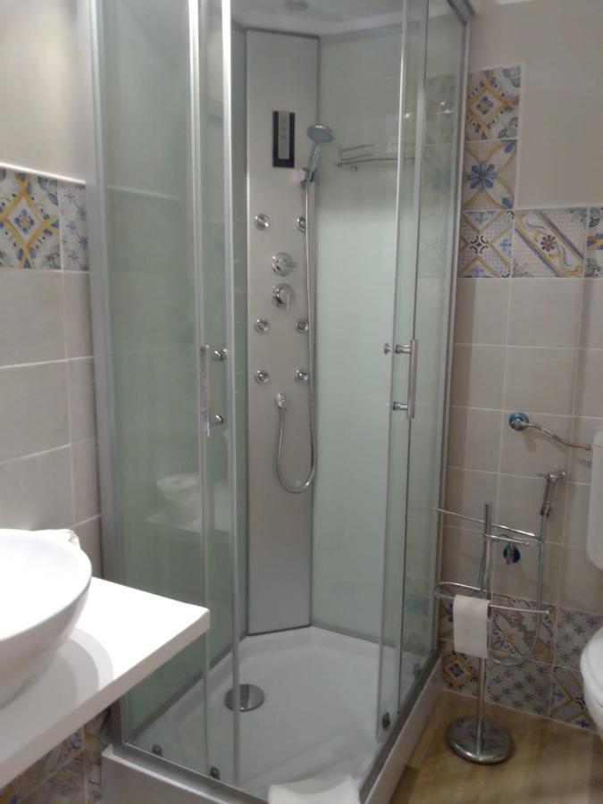 Domus Fieschi Rooms Генуя Екстер'єр фото