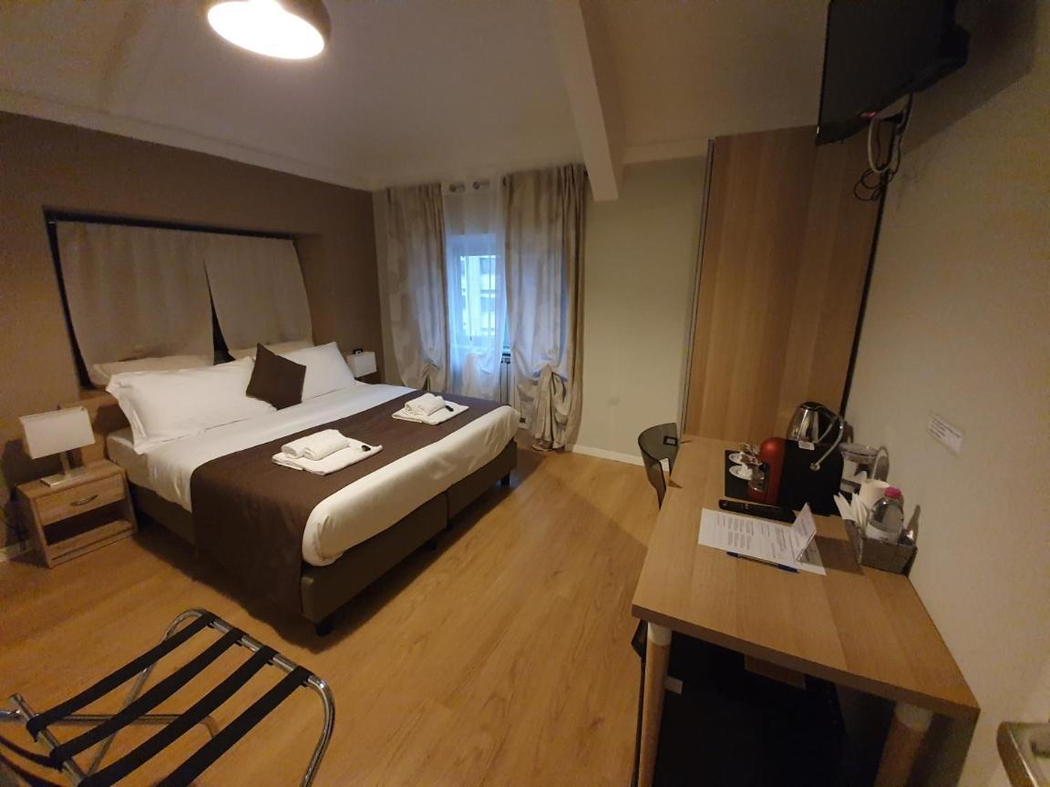 Domus Fieschi Rooms Генуя Екстер'єр фото